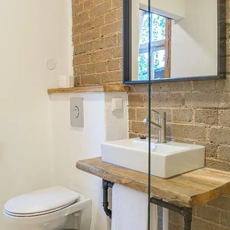 Taevas Kuelalistemaja 招待所