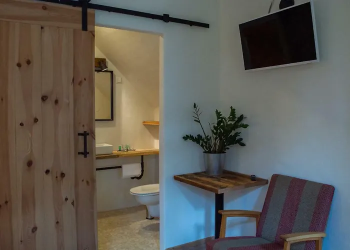 Gasthuis Taevas Kuelalistemaja 4*