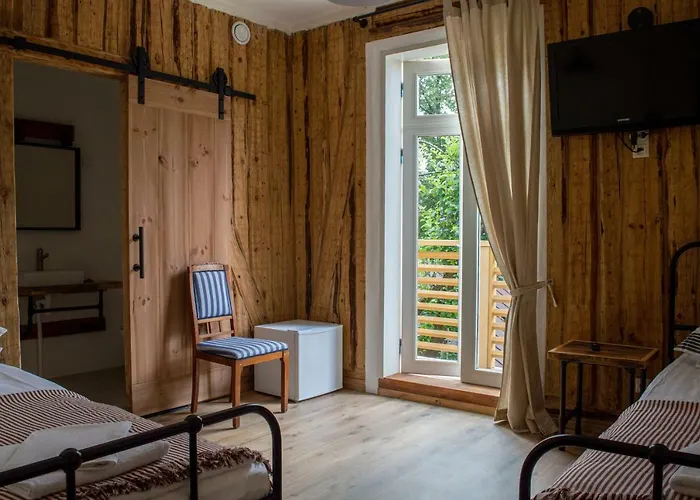 Taevas Kuelalistemaja Gasthuis Võru